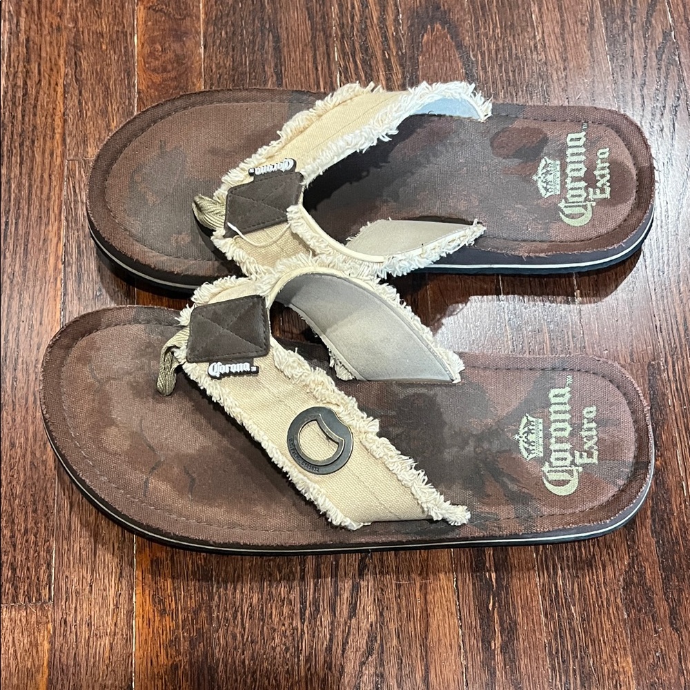 Corona Men's Beige and Brown Frayed-Trim Flip Flops - Picture 3 of 3